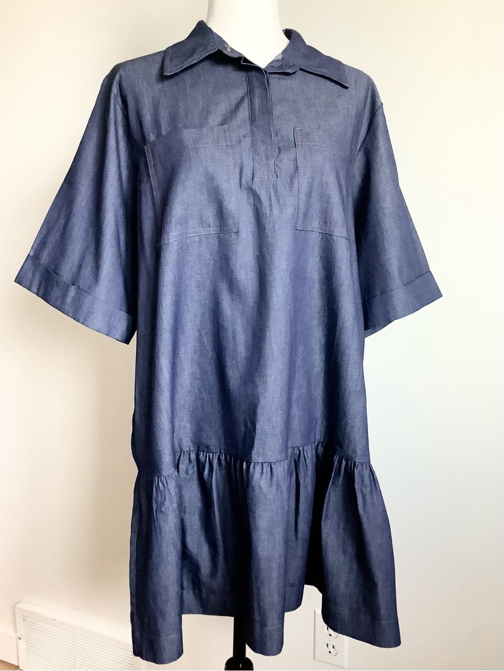 NEW Caffe Latte Women’s Denim Lightweight Relaxed Fit Dress Sz.L made in Italy